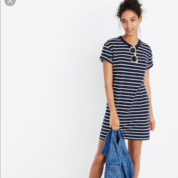 Madewell Dresses & Skirts - T-shirt dress